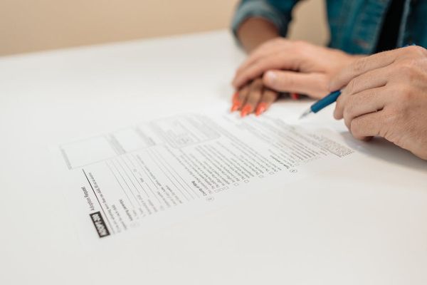 Kindel Media באתר PEXELS המומחה לתכנון קרטל הסעות