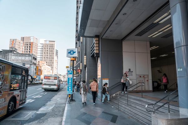  מנהל הסעות ביבנה: כיצד להרכיב את המסלול המושלם