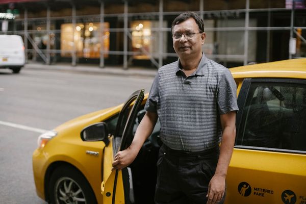 Tim Samuel באתר PEXELS המסע המלכותי: מקצוען בדרך כלל ללונדון